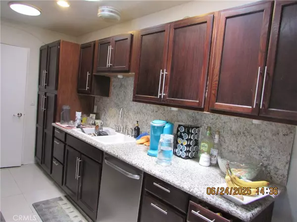 Hemet, CA 92544,26178 Champagne CIR