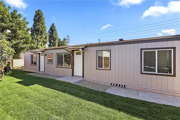 Colton, CA 92324,700 E Washington ST #42