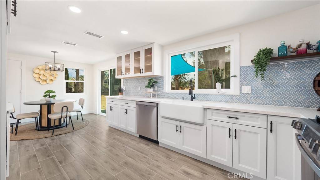 943 Wesley ST, Banning, CA 92220