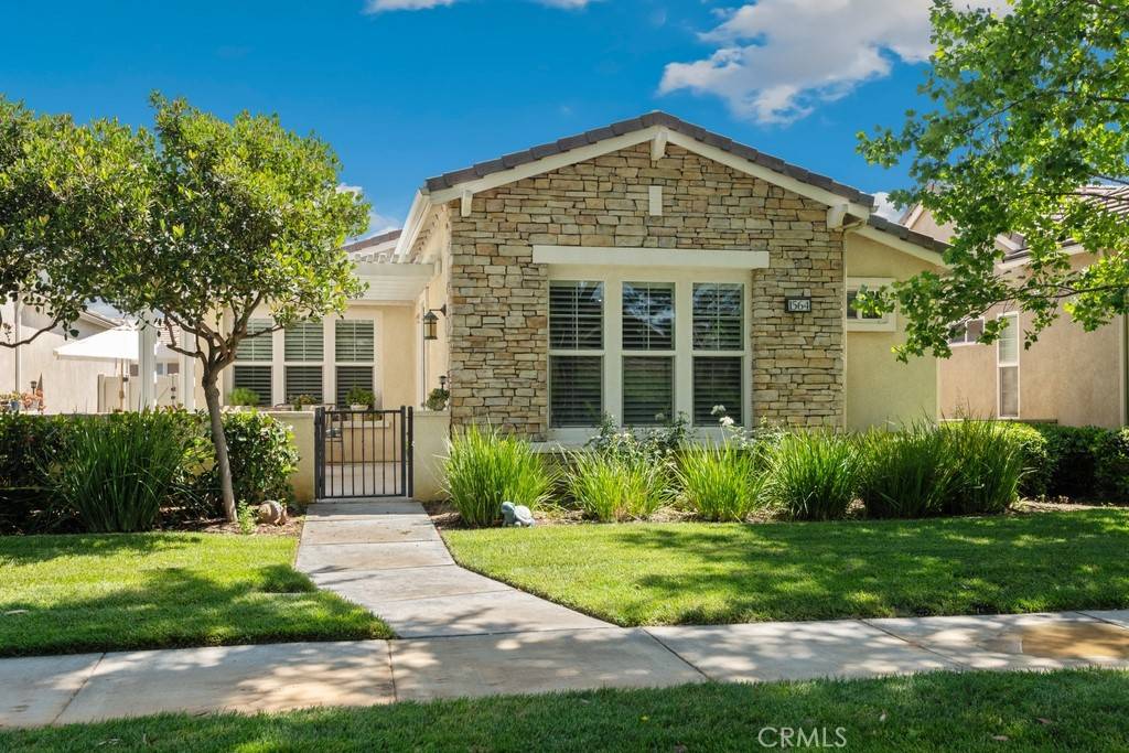 1564 Four Seasons CIR, Beaumont, CA 92223