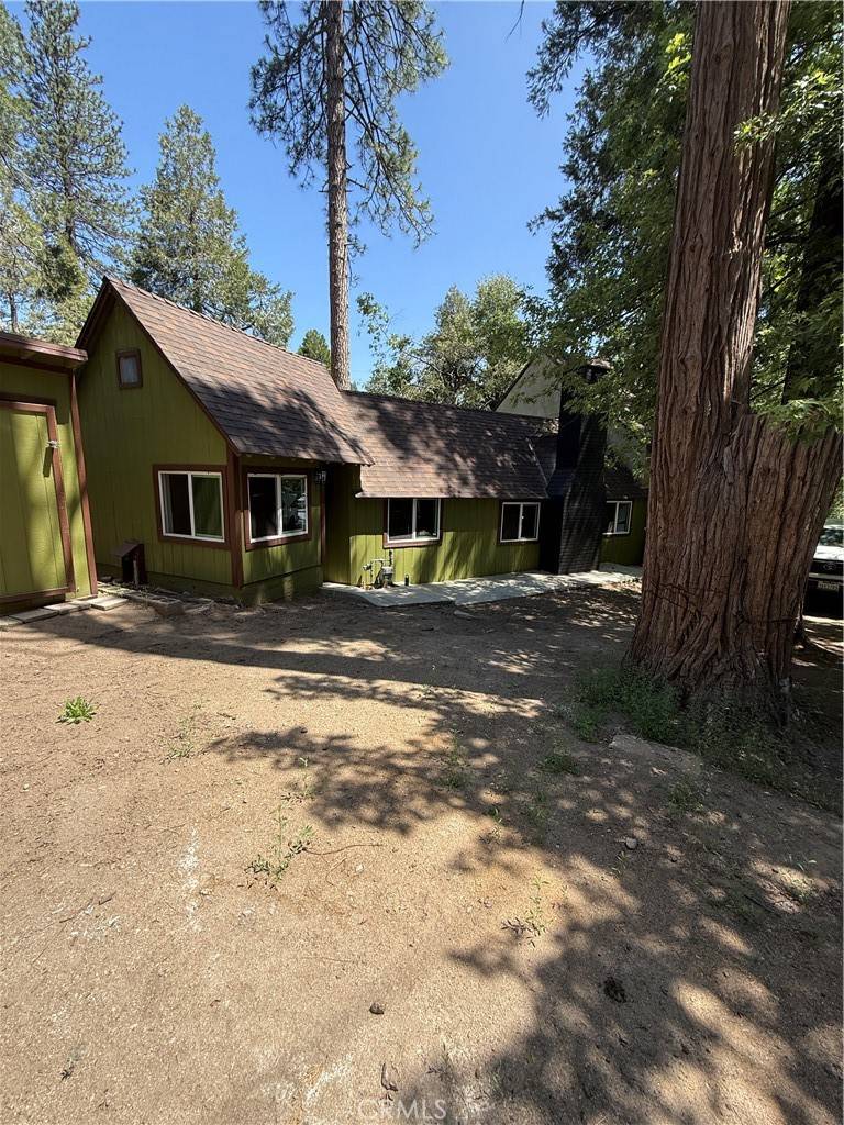 Crestline, CA 92325,23750 Shady Ln