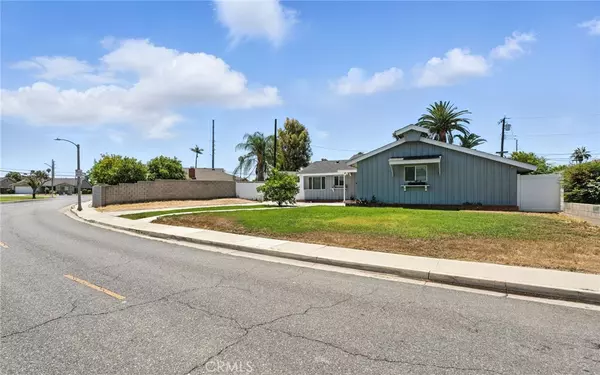 Riverside, CA 92503,4220 Monticello AVE