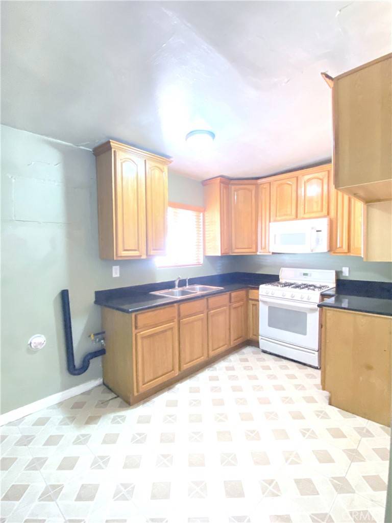 Moreno Valley, CA 92553,24170 Sunnymead BLVD
