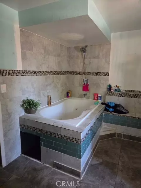 Clovis, CA 93612,3644 Manila AVE