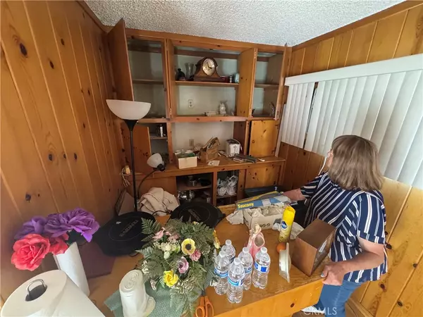 Granada Hills, CA 91344,16931 E Rinaldi ST
