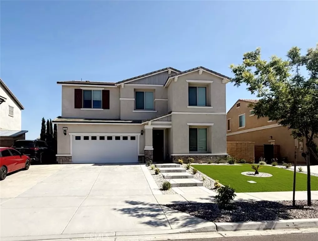 Fontana, CA 92336,16009 Pitzer ST
