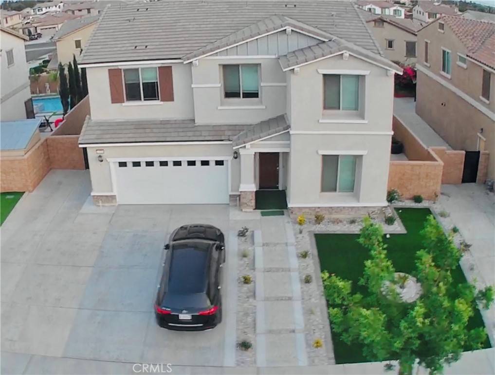 Fontana, CA 92336,16009 Pitzer ST