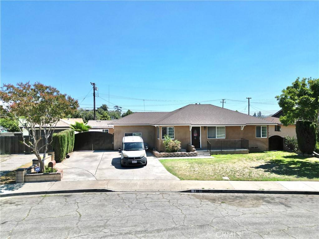 732 James PL, Pomona, CA 91767