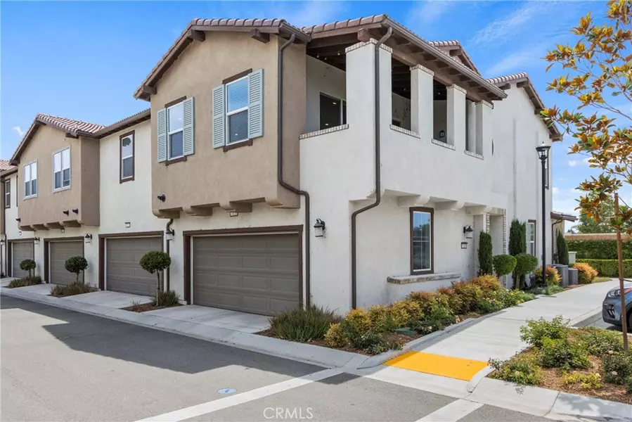 7020 Turin PL, Eastvale, CA 92880