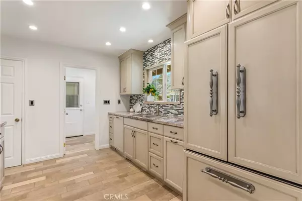 Sylmar, CA 91342,13493 Fellows AVE