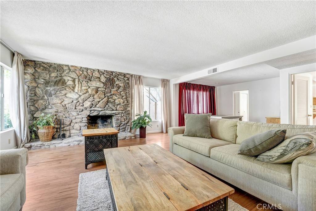 South Pasadena, CA 91030,443 La Terraza ST