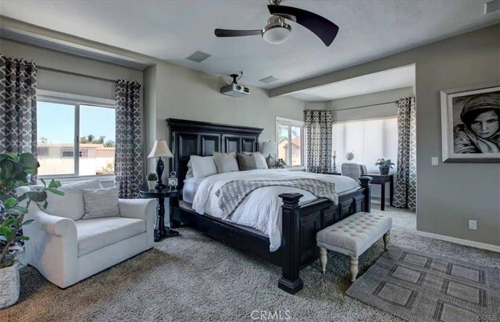 Huntington Beach, CA 92648,123 10th ST