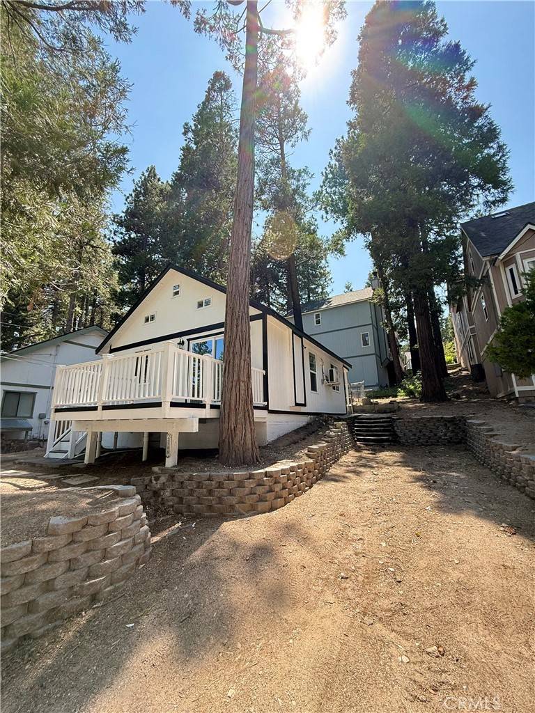 2588 Secret DR, Running Springs, CA 92382