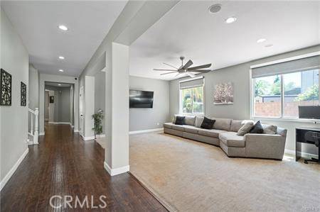 Corona, CA 92883,11126 Whitebark LN