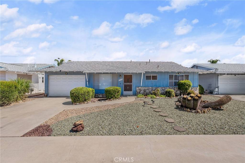 1560 Sandlewood DR, Hemet, CA 92543