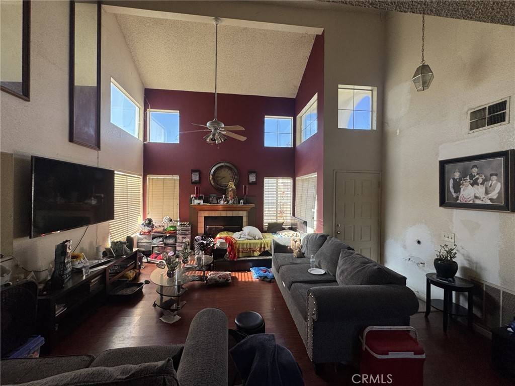 Lake Elsinore, CA 92530,189 N Massachusetts ST