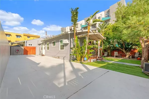 North Hollywood, CA 91601,11123 Cumpston ST