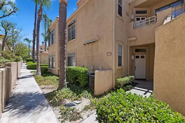 1151 Veramar CT #101, Corona, CA 92882