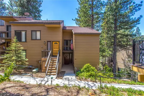 Lake Arrowhead, CA 92352,27657 Peninsula DR #130