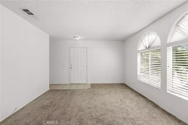 San Jacinto, CA 92582,464 Camino Corto