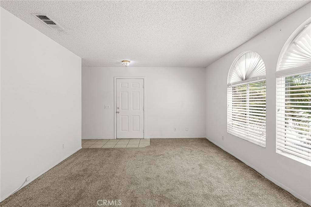 San Jacinto, CA 92582,464 Camino Corto