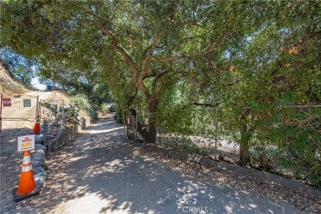 Pasadena, CA 91107,3577 Shaw Ranch RD