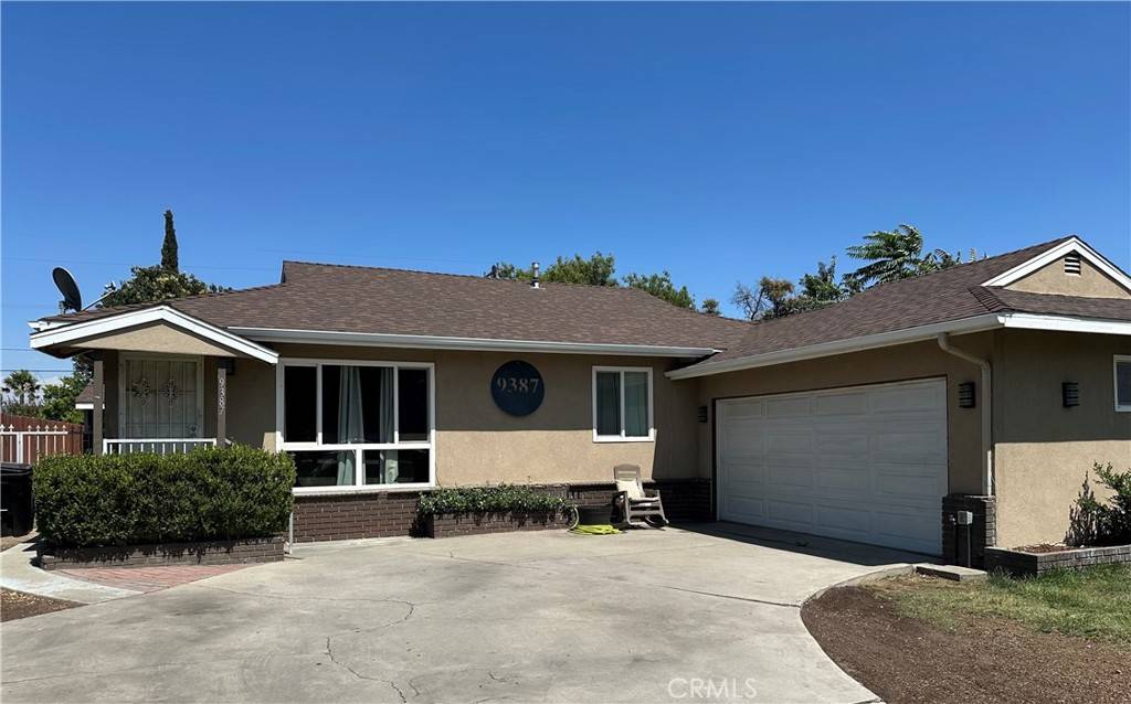 Fontana, CA 92335,9387 Frankfort AVE