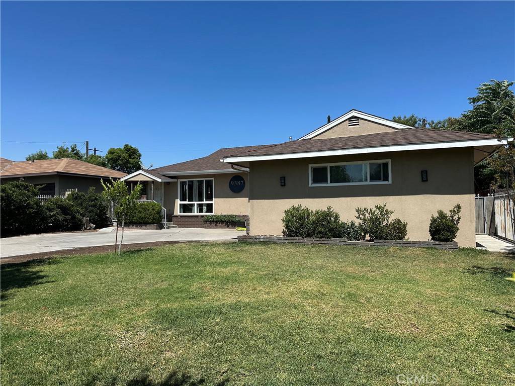 Fontana, CA 92335,9387 Frankfort AVE