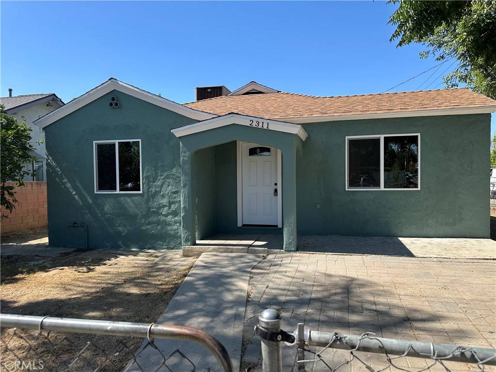2311 5th ST, Riverside, CA 92507
