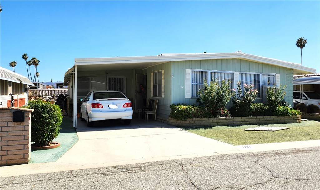 Hemet, CA 92545,1731 Santiago WAY
