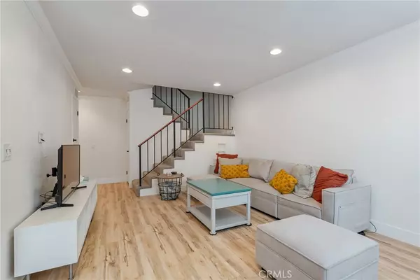 San Dimas, CA 91773,1405 Cypress ST