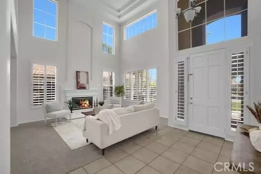 Corona, CA 92883,4492 Birdie DR