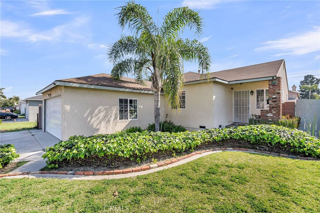 Norwalk, CA 90650,15312 Roper AVE