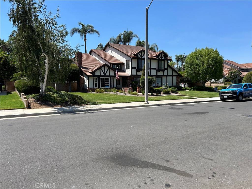 Riverside, CA 92506,0 De Garzia RD