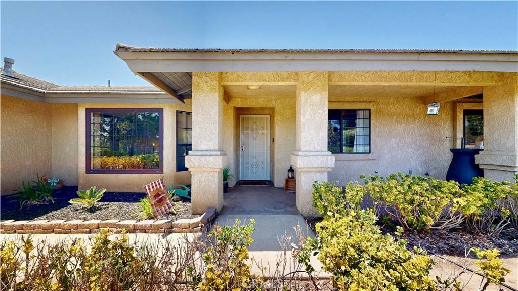 Hesperia, CA 92345,15233 Olive ST