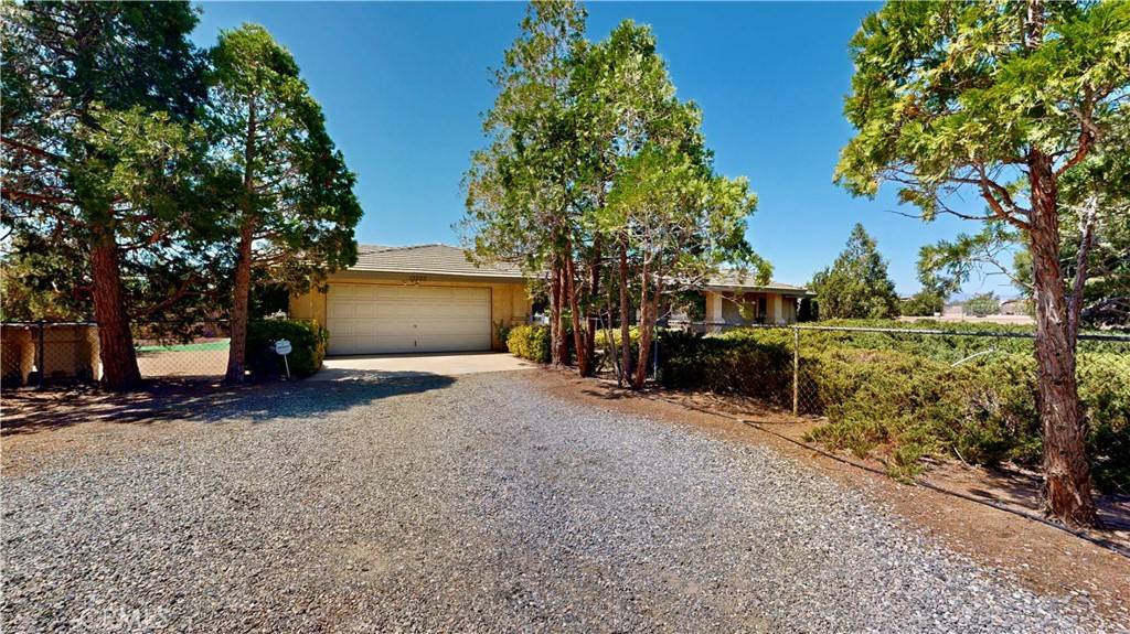 15233 Olive ST, Hesperia, CA 92345