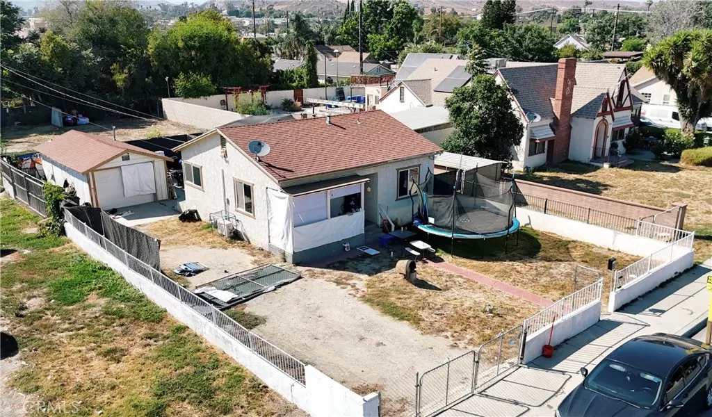 3747 Mintern ST, Jurupa Valley, CA 92509