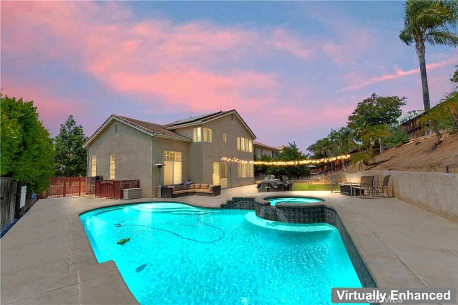 8962 Morning Hills DR, Riverside, CA 92508