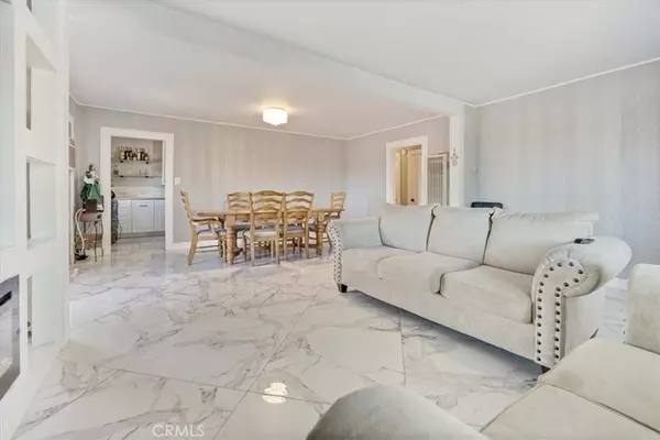 Jurupa Valley, CA 91752,6093 Troth ST