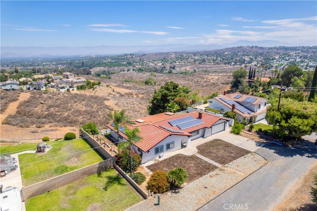 Riverside, CA 92503,14460 Quailridge DR