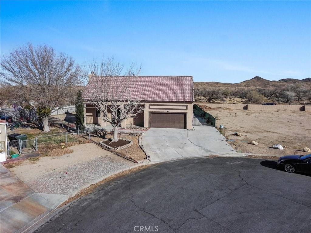 Helendale, CA 92342,15080 Birdie LN