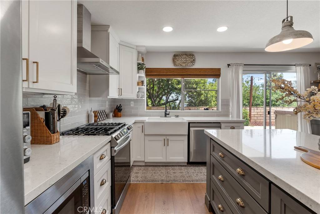 Riverside, CA 92506,2151 Stonefield PL