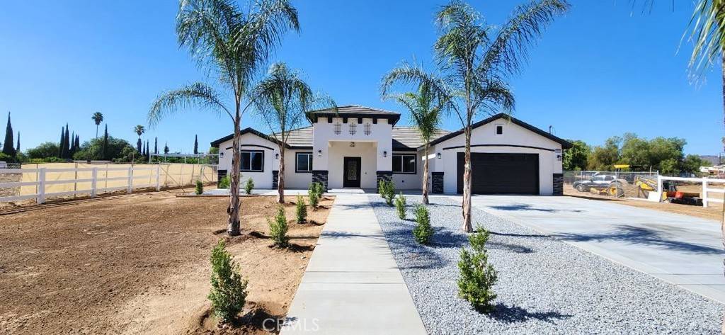 Perris, CA 92570,20561 Hunter