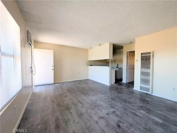 San Bernardino, CA 92404,259 E 49th ST #1