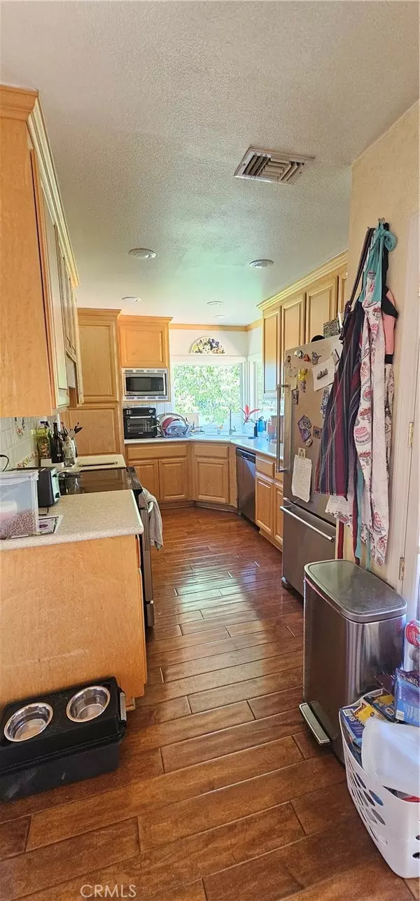 Redlands, CA 92373,1438 Bella Vista