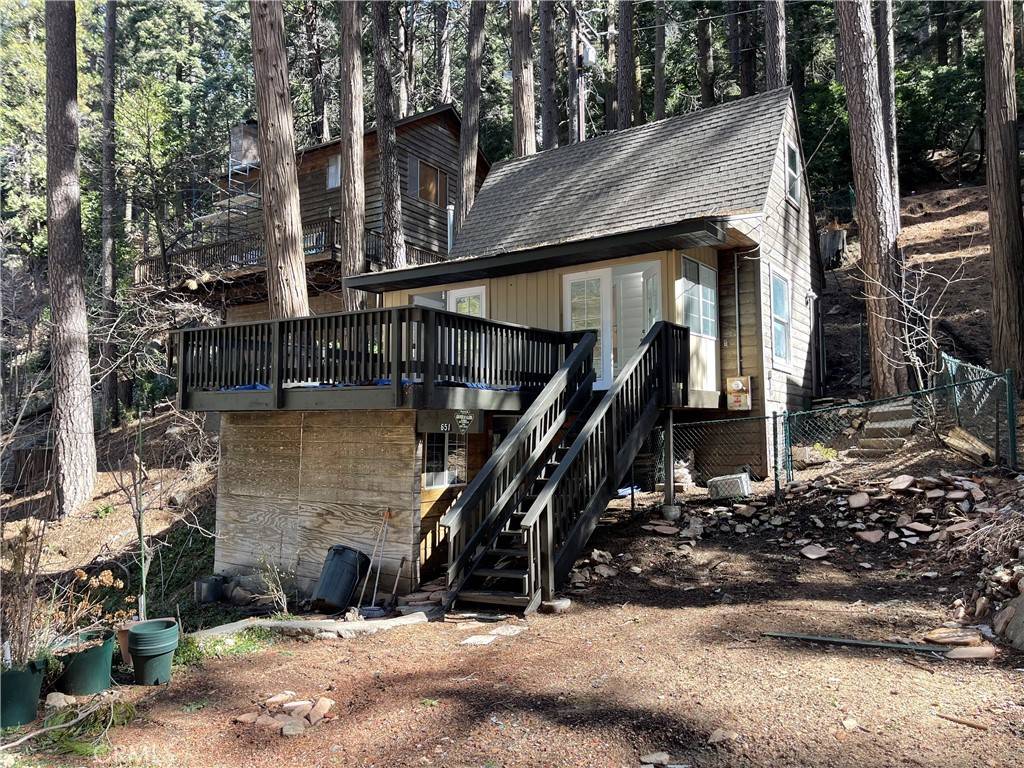 651 Community DR, Lake Arrowhead, CA 92352