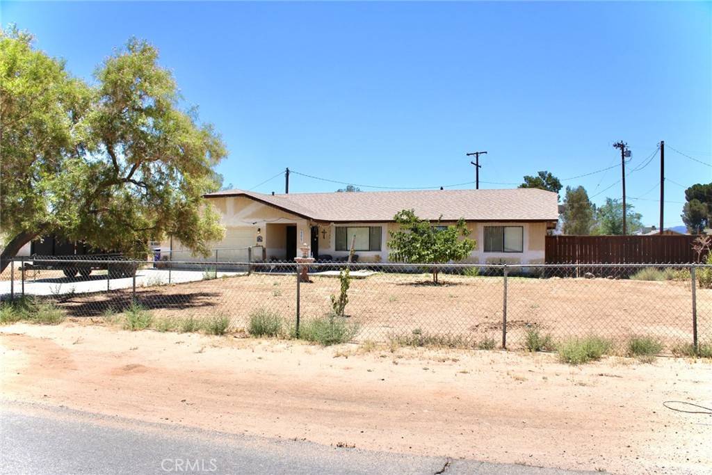 22465 Standing Rock AVE, Apple Valley, CA 92307