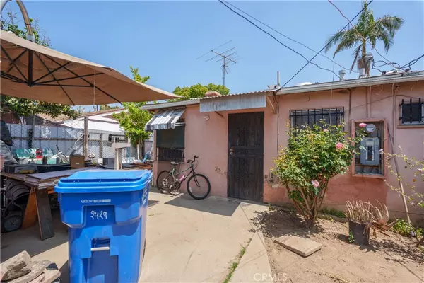 Montebello, CA 90640,2429 W Cleveland AVE