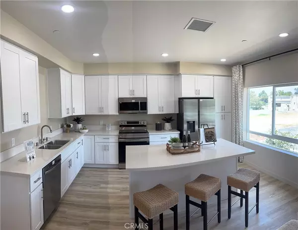 Fontana, CA 92335,14428 Bing AVE