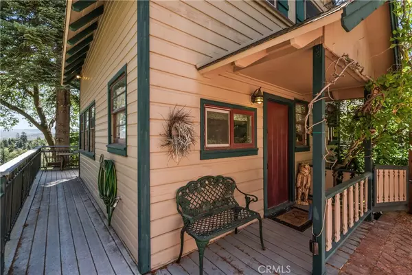 Lake Arrowhead, CA 92352,28810 Cedar DR